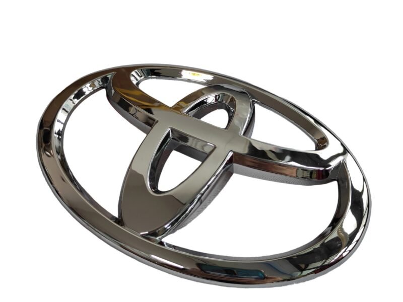 Toyota Chrome Emblem Middle 150x105mm OEM Front Badge Replacement